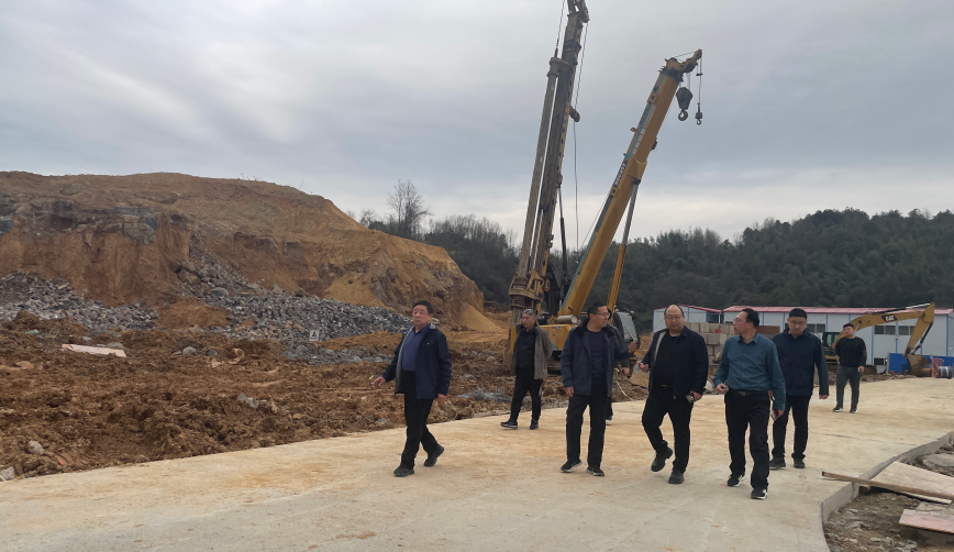 连云港高新区宋跳工业园党委书记、管委会主任陶冶，副主任徐其兵一行考察我...